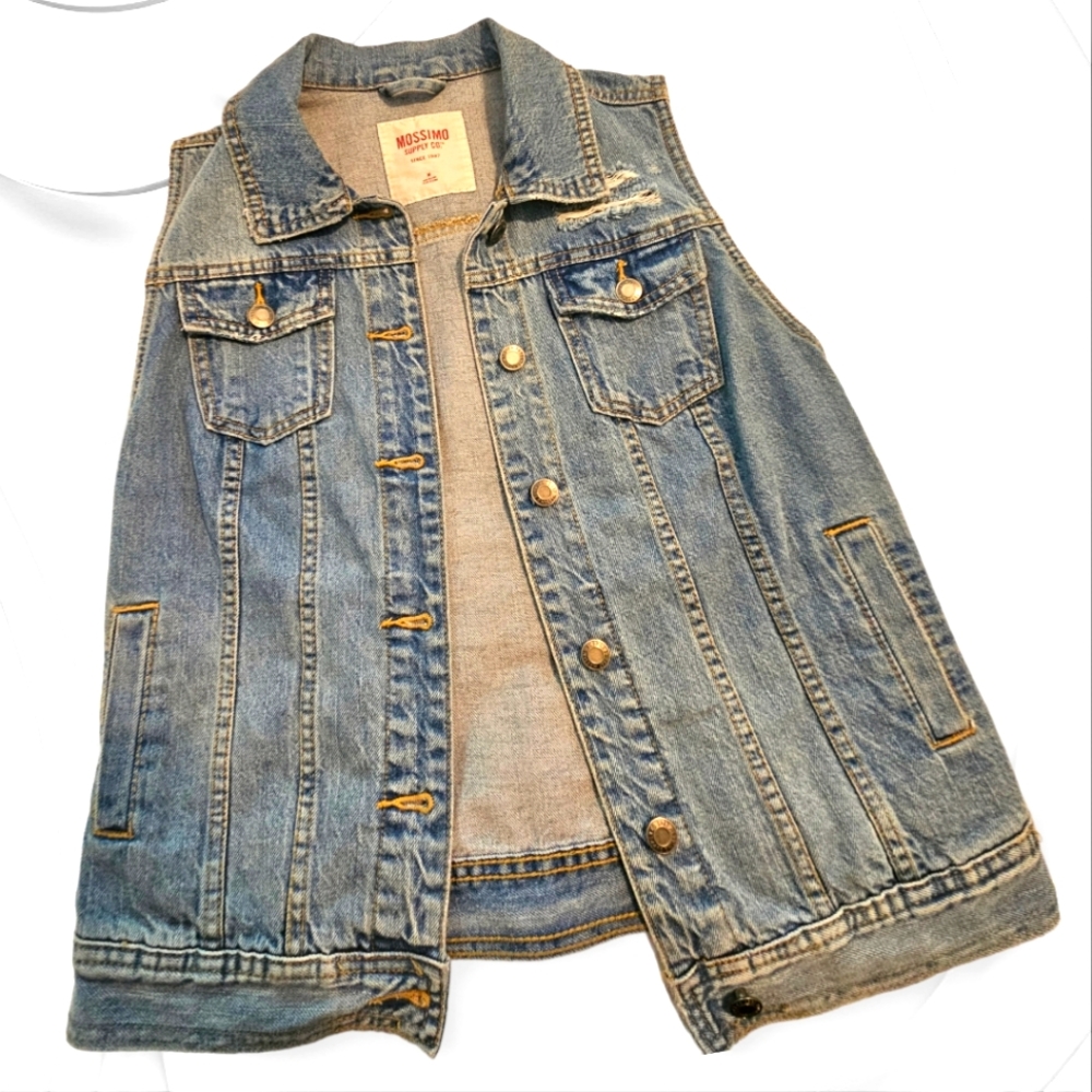 Preloved Mossimo Supply Co. Jean vest, Medium
